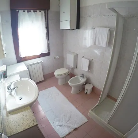 Ponente Apartment *